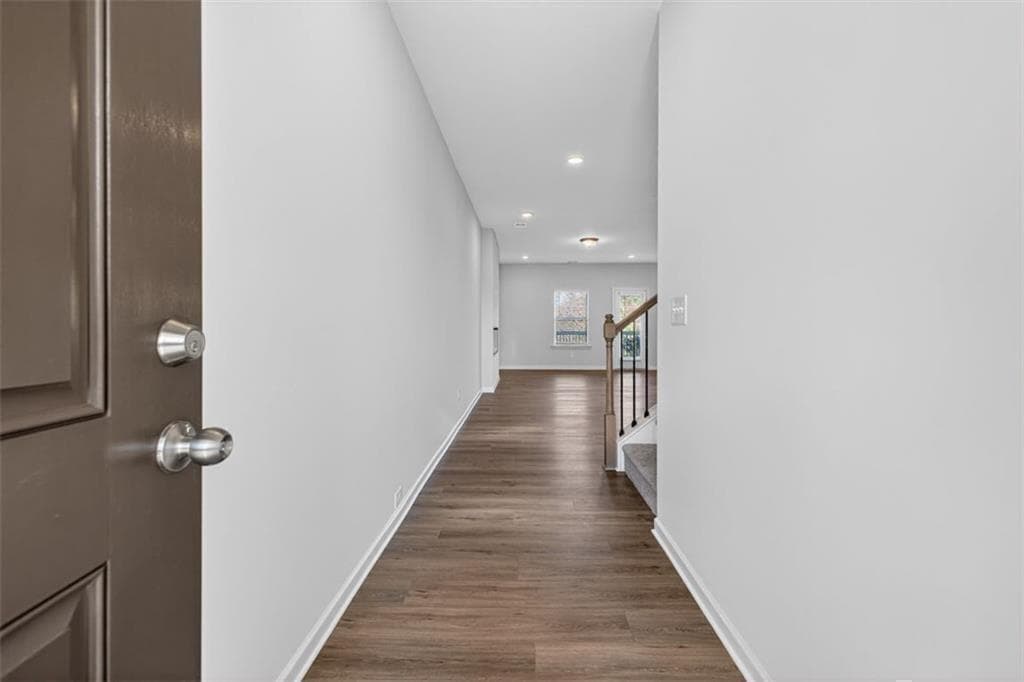 3 bedroom, 3 bathroom, 1,806 sq ft townhouse under contract at 40 Jacobs Farm 18, Lawrenceville, GA 30045 — photo 3