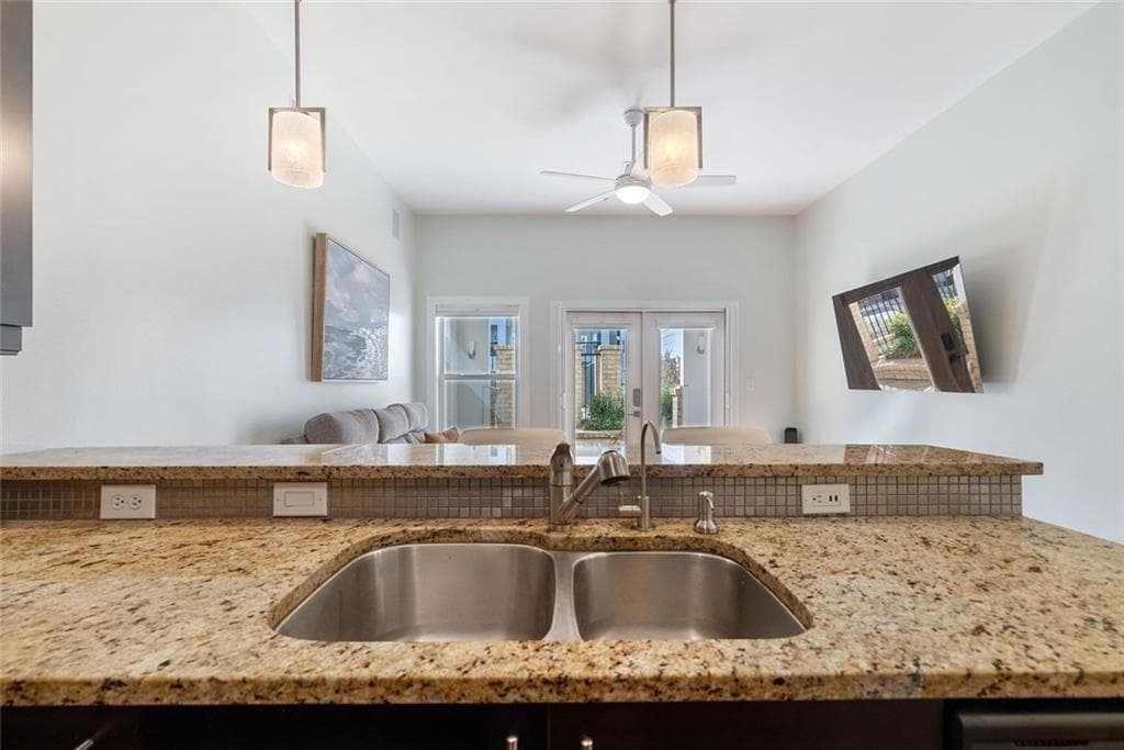 1 bedroom, 1 bathroom, 683 sq ft condominium for sale at 870 Inman Village Parkway 229, Atlanta, GA 30307 — photo 8