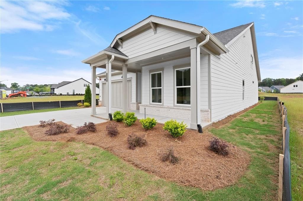 3 bedroom, 3 bathroom, 2,670 sq ft single family residence for sale at 283 Vinca Circle, Kennesaw, GA 30144