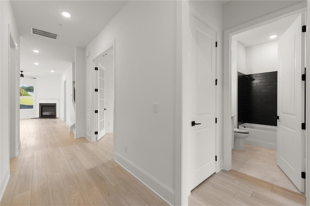 3 bedroom, 3 bathroom, 2,670 sq ft single family residence for sale at 283 Vinca Circle, Kennesaw, GA 30144 — photo 9