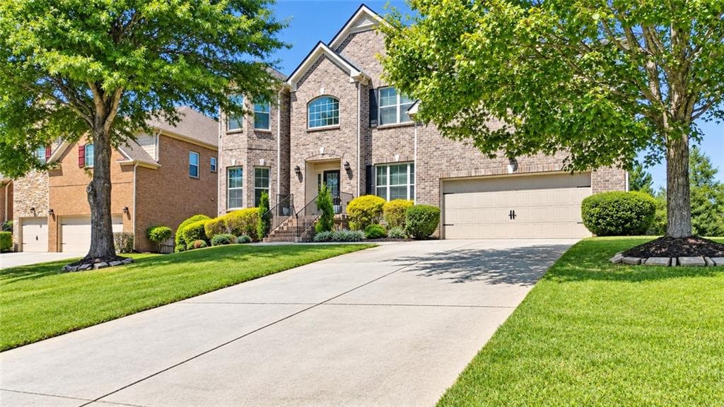 5 bedroom, 4 bathroom, 4,641 sq ft single family residence for sale at 3783 Courson Street, Marietta, GA 30066 — photo 9