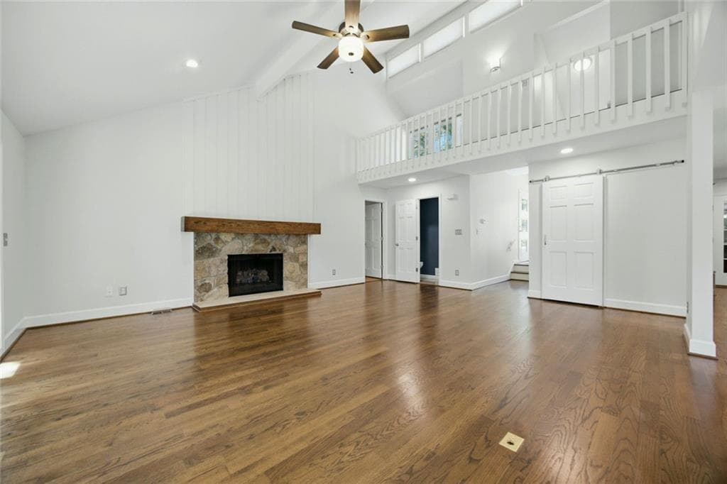 4 bedroom, 4 bathroom, 4,010 sq ft single family residence for sale at 2990 Ascot Lane, Roswell, GA 30076 — photo 5
