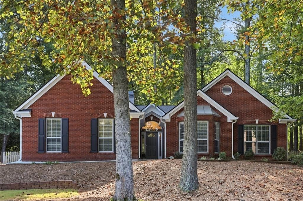 3 bedroom, 2 bathroom, 2,337 sq ft single family residence for sale at 7660 Donington Park Drive, Cumming, GA 30040