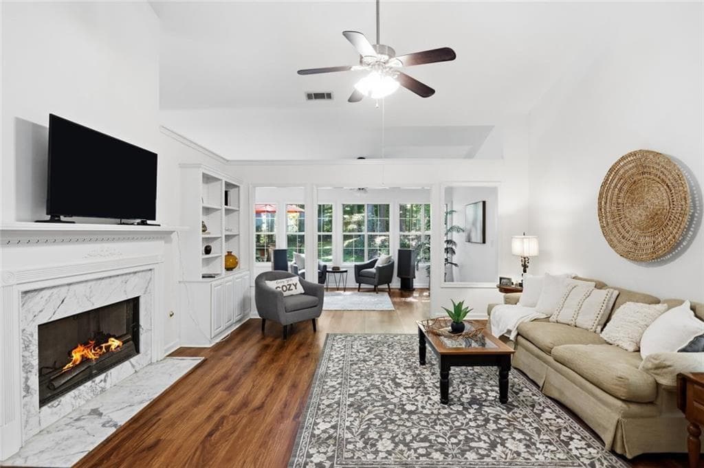 3 bedroom, 2 bathroom, 2,337 sq ft single family residence for sale at 7660 Donington Park Drive, Cumming, GA 30040 — photo 3