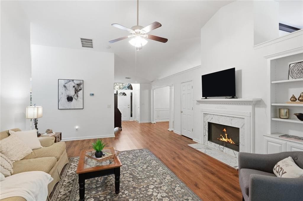 3 bedroom, 2 bathroom, 2,337 sq ft single family residence for sale at 7660 Donington Park Drive, Cumming, GA 30040 — photo 8