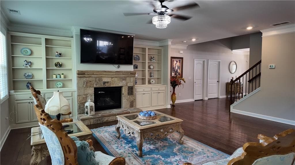 6 bedroom, 6 bathroom, 6,582 sq ft single family residence for sale at 2445 Crimson Downs Drive, Cumming, GA 30040 — photo 5