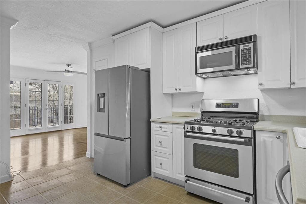 1 bedroom, 1 bathroom, 756 sq ft condominium for sale at 869 Briarcliff Road B11, Atlanta, GA 30306 — photo 8