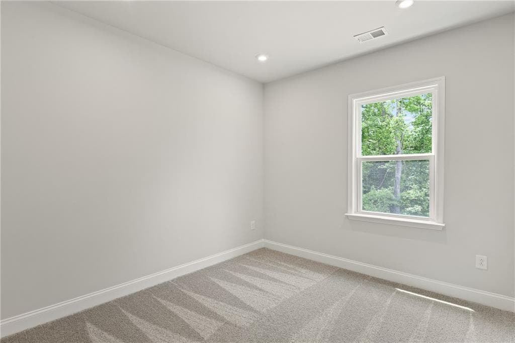 4 bedroom, 3 bathroom, 2,622 sq ft single family residence under contract at 256 Delilah Court, Mcdonough, GA 30252 — photo 9