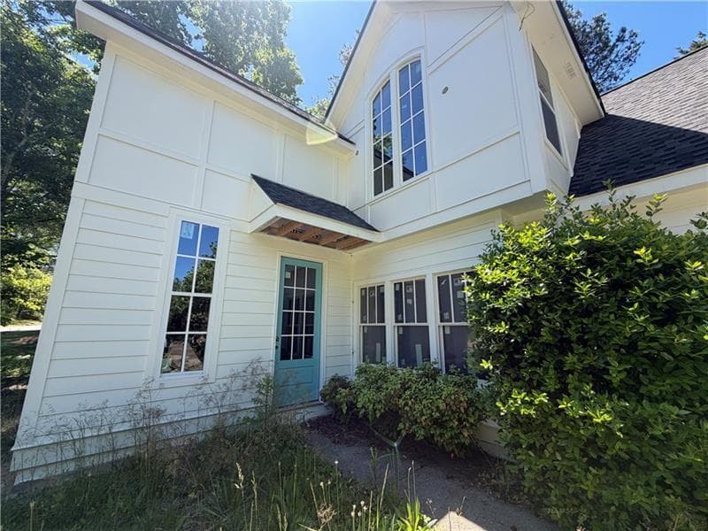 4 bedroom, 3 bathroom, 3,220 sq ft single family residence for sale at 5271 Oglethorpe Court, Powder Springs, GA 30127 — photo 5