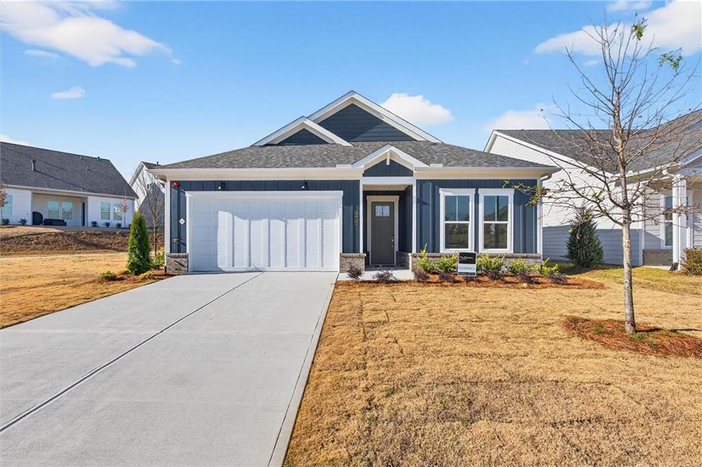 2 bedroom, 2 bathroom, 1,760 sq ft single family residence for sale at 3915 Alba Street, Kennesaw, GA 30144 — photo 2