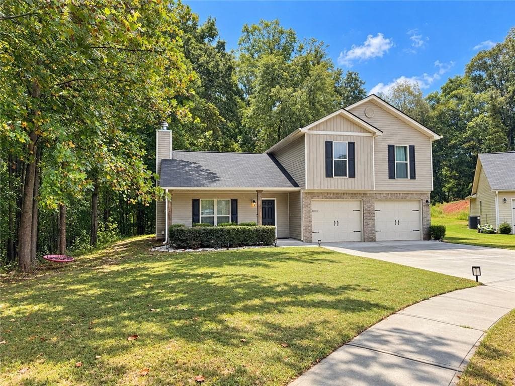 4 bedroom, 3 bathroom, 1,731 sq ft single family residence for sale at 115 BROOKSIDE CT, Lula, GA 30554 — photo 2