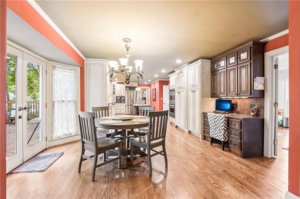 4 bedroom, 3 bathroom, 3,656 sq ft single family residence for sale at 3804 Club Forest Drive, Peachtree Corners, GA 30092 — photo 9