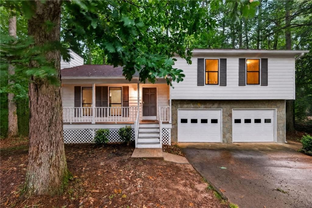 3 bedroom, 2 bathroom, 1,221 sq ft single family residence for sale at 4325 Woodland Drive, Dallas, GA 30132 — photo 2