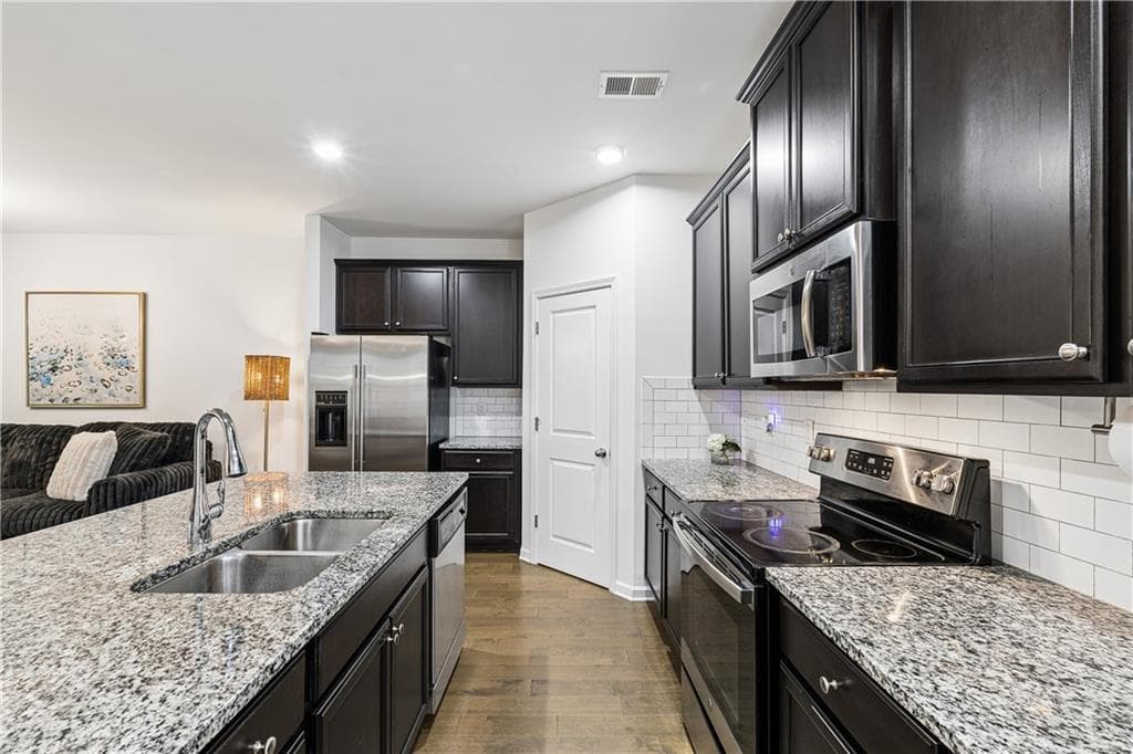 3 bedroom, 3 bathroom, 1,877 sq ft single family residence for sale at 4446 Richmond Court, Stone Mountain, GA 30083 — photo 2