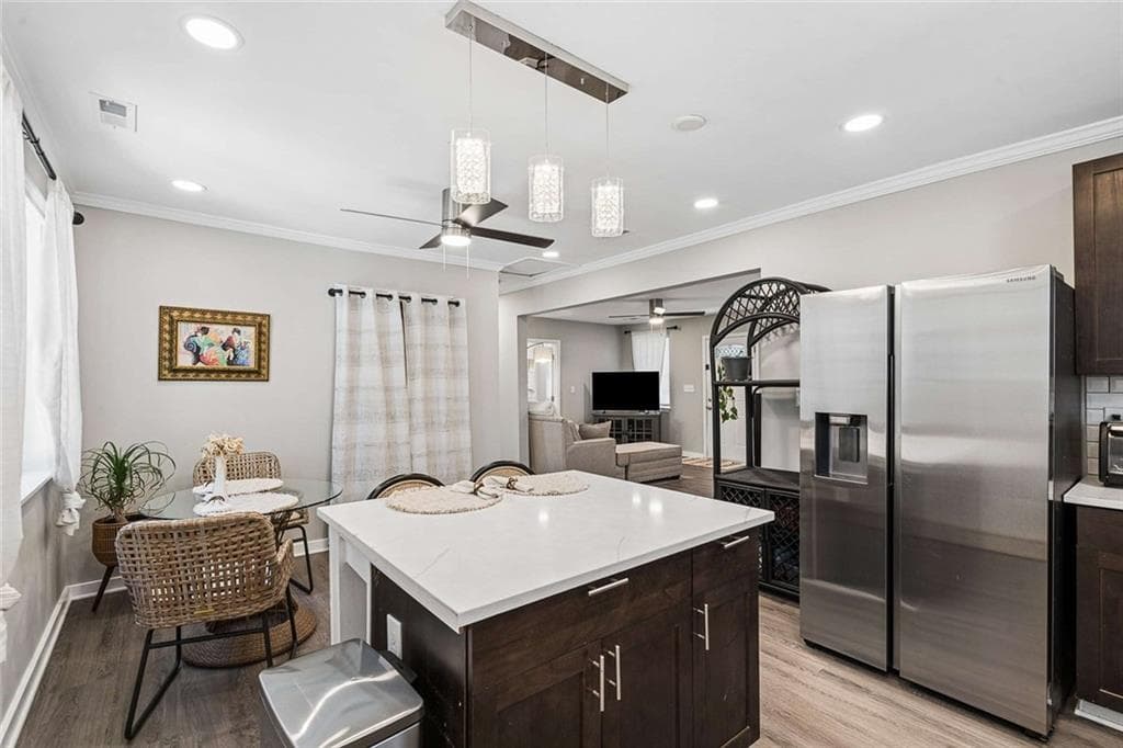 4 bedroom, 2 bathroom, 1,764 sq ft single family residence under contract at 933 Byron Drive, Atlanta, GA 30310 — photo 2