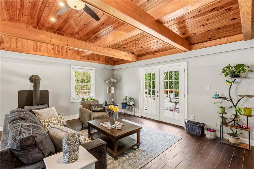 3 bedroom, 3 bathroom, 2,061 sq ft single family residence for sale at 3008 Carrie Drive, Kennesaw, GA 30144 — photo 7