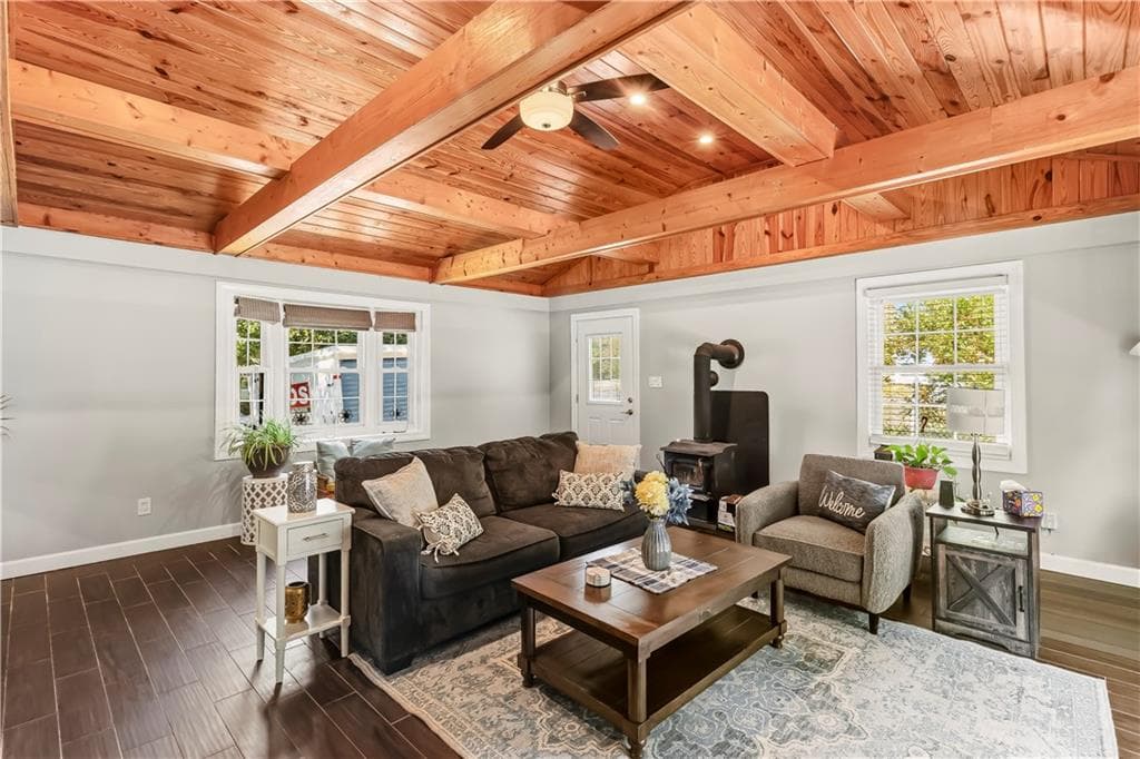 3 bedroom, 3 bathroom, 2,061 sq ft single family residence for sale at 3008 Carrie Drive, Kennesaw, GA 30144 — photo 10