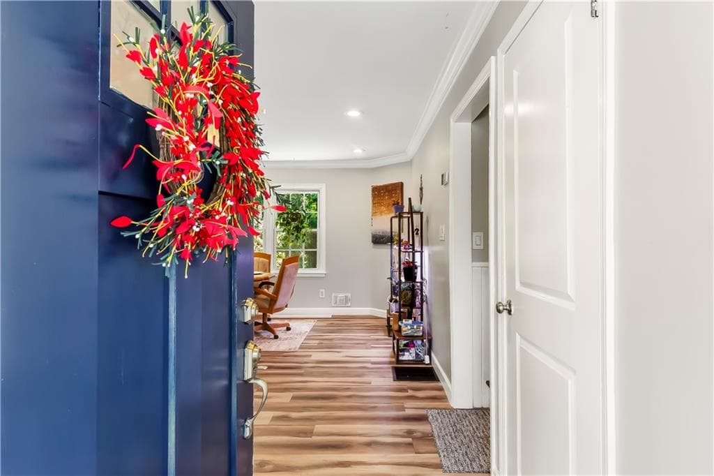 3 bedroom, 3 bathroom, 2,061 sq ft single family residence for sale at 3008 Carrie Drive, Kennesaw, GA 30144 — photo 6