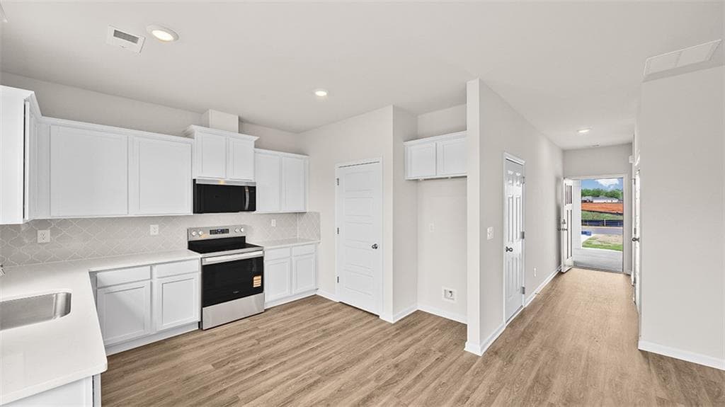3 bedroom, 2 bathroom, 1,046 sq ft single family residence for sale at 81A Lavendar Lane, Perry, GA 31069 — photo 7