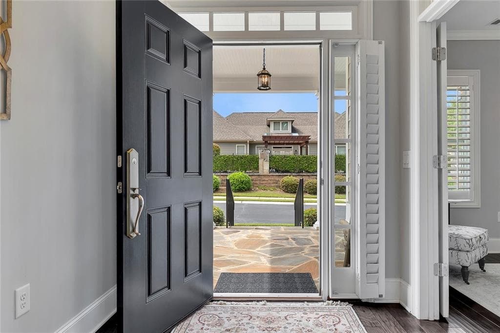 3 bedroom, 3 bathroom, 2,752 sq ft single family residence under contract at 535 Audubon Circle, Woodstock, GA 30188 — photo 5