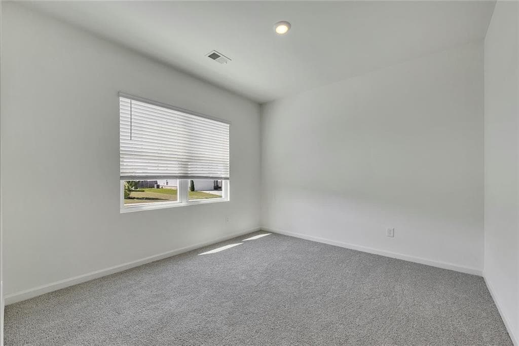 4 bedroom, 3 bathroom, 2,432 sq ft single family residence for sale at 341 San Vito Way, Cartersville, GA 30120 — photo 6