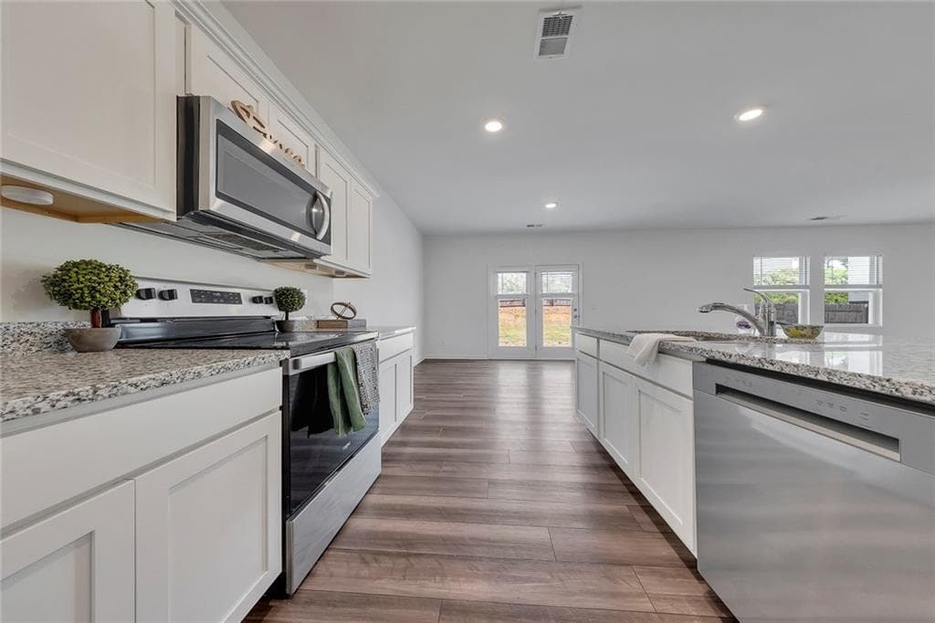 4 bedroom, 3 bathroom, 2,432 sq ft single family residence for sale at 341 San Vito Way, Cartersville, GA 30120 — photo 10