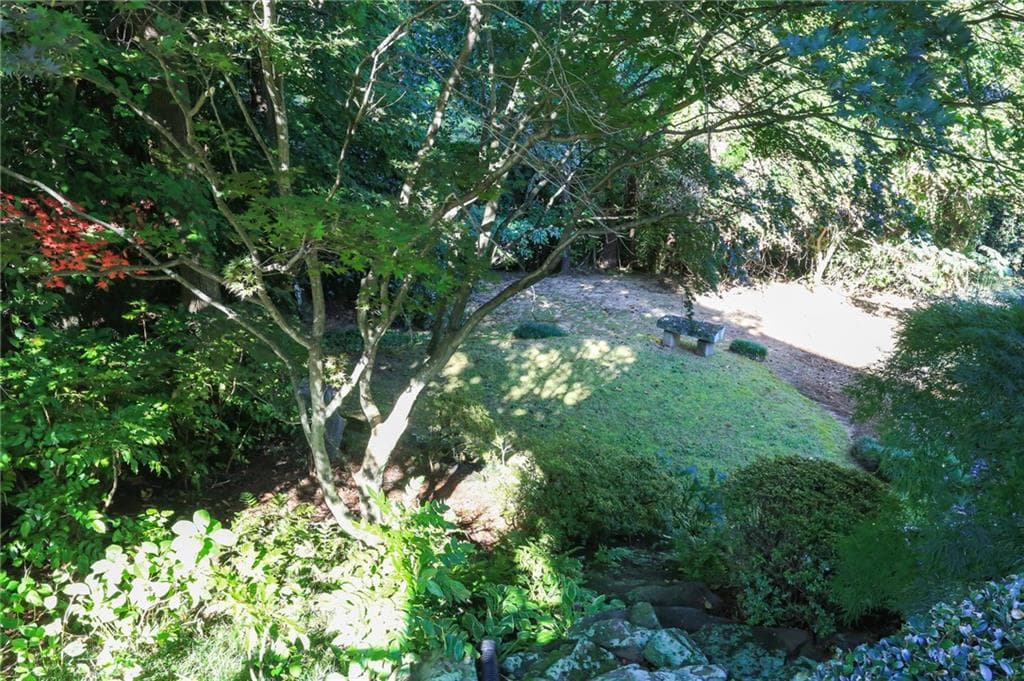 3 bedroom, 3 bathroom, 2,061 sq ft single family residence for sale at 2264 Lenox Ridge Court, Brookhaven, GA 30319 — photo 10