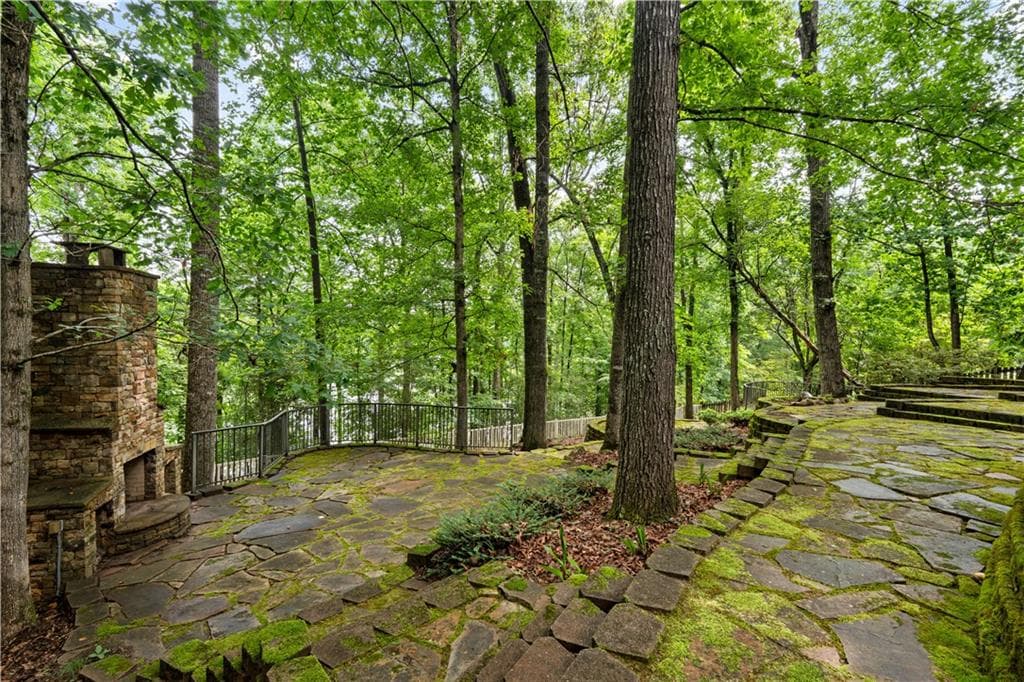 5 bedroom, 5 bathroom, 4,995 sq ft single family residence for sale at 606 Wingspread, Peachtree City, GA 30269 — photo 3