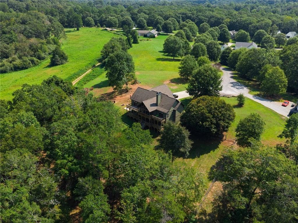 3 bedroom, 3 bathroom, 3,647 sq ft single family residence for sale at 452 Captains Court, Clarkesville, GA 30523 — photo 9
