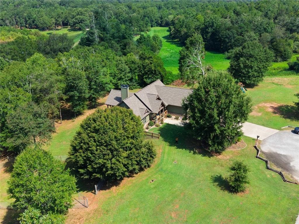 3 bedroom, 3 bathroom, 3,647 sq ft single family residence for sale at 452 Captains Court, Clarkesville, GA 30523 — photo 10