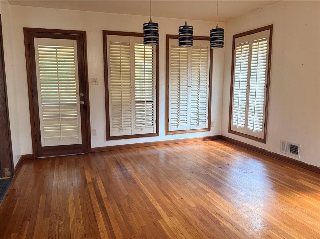 4 bedroom, 3 bathroom, 1,736 sq ft single family residence for sale at 430 Banks Road, Fayetteville, GA 30214 — photo 8