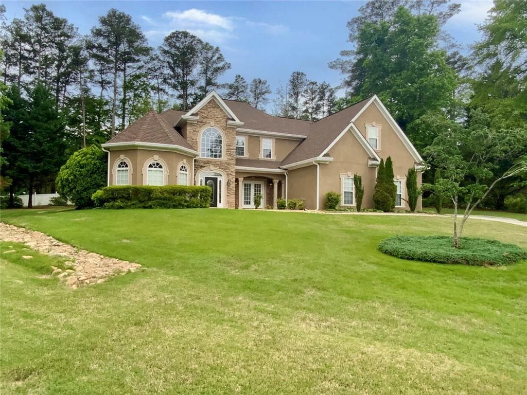 5 bedroom, 4 bathroom, 4,295 sq ft single family residence under contract at 30 Citron Court, Sharpsburg, GA 30277 — photo 2