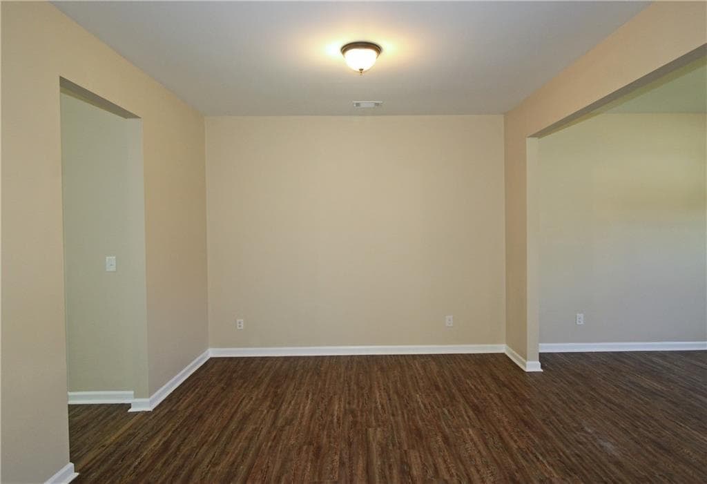 4 bedroom, 3 bathroom, 2,274 sq ft single family residence for sale at 205 Aberdeen Way, Dallas, GA 30132 — photo 5