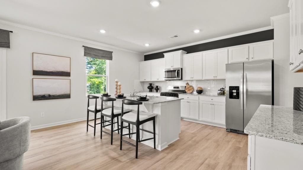 4 bedroom, 4 bathroom, 2,890 sq ft single family residence for sale at 2909 Ariel Court, Lithia Springs, GA 30122 — photo 5