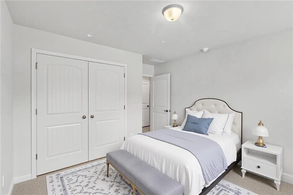 3 bedroom, 3 bathroom, 1,650 sq ft townhouse for sale at 5431 Biltmore Drive, Atlanta, GA 30349 — photo 5