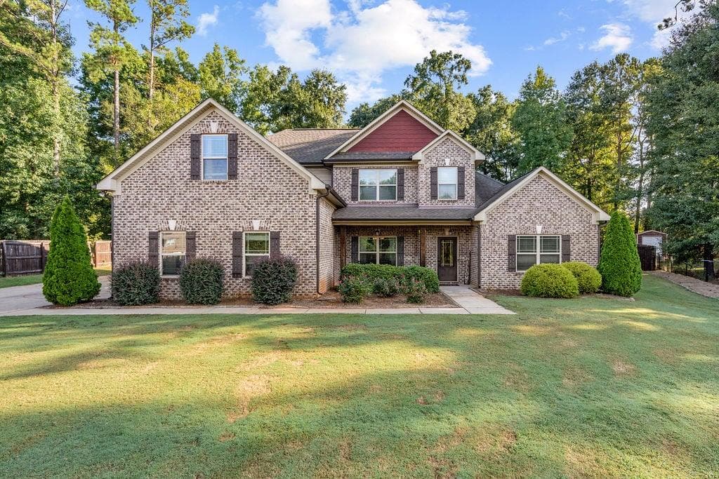 5 bedroom, 3 bathroom, 3,322 sq ft single family residence for sale at 129 Coldwater Creek Drive, Mcdonough, GA 30252