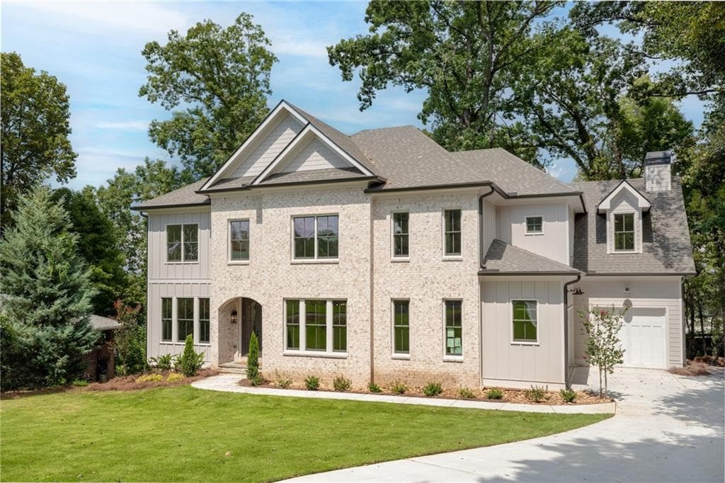 6 bedroom, 6 bathroom, 4,500 sq ft single family residence for sale at 1886 Timothy Drive, Atlanta, GA 30329 — photo 2