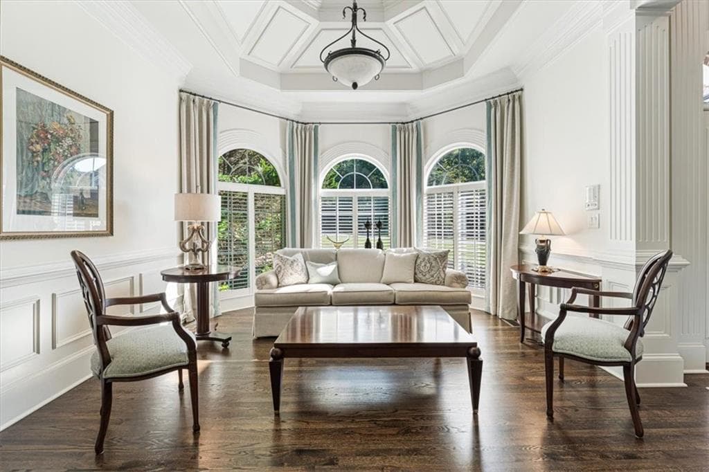 5 bedroom, 6 bathroom, 7,185 sq ft single family residence for sale at 8615 Moor Park Run, Duluth, GA 30097 — photo 7