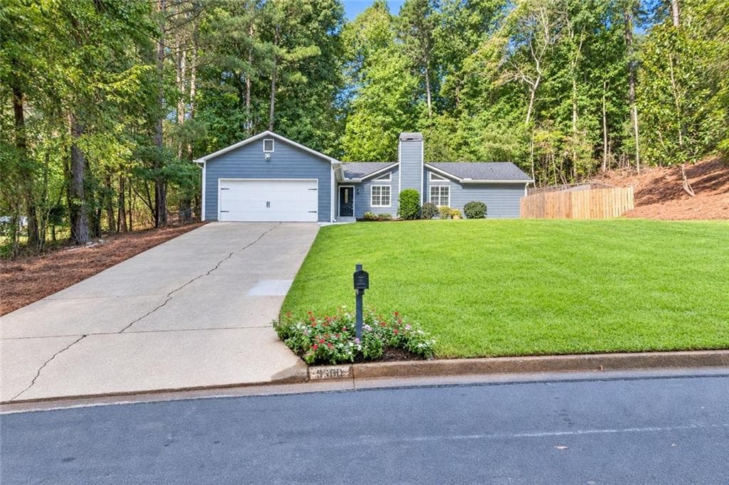3 bedroom, 2 bathroom, 1,752 sq ft single family residence for sale at 3900 Maple Wood Trail, Buford, GA 30518 — photo 2