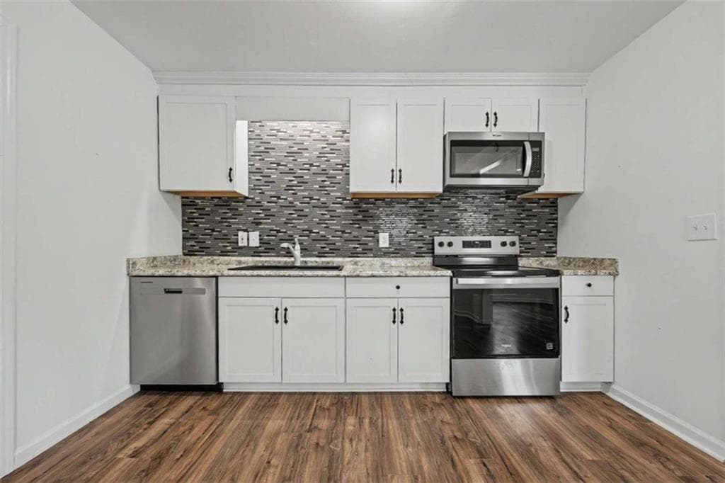 2 bedroom, 2 bathroom, 1,288 sq ft single family residence for sale at 1059 Prather Bridge Road, Toccoa, GA 30577 — photo 8