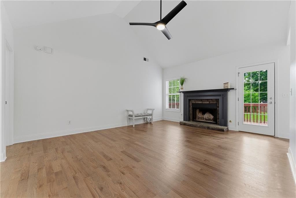 4 bedroom, 3 bathroom, 2,403 sq ft single family residence for sale at 4036 Saint George Walk, Powder Springs, GA 30127 — photo 6