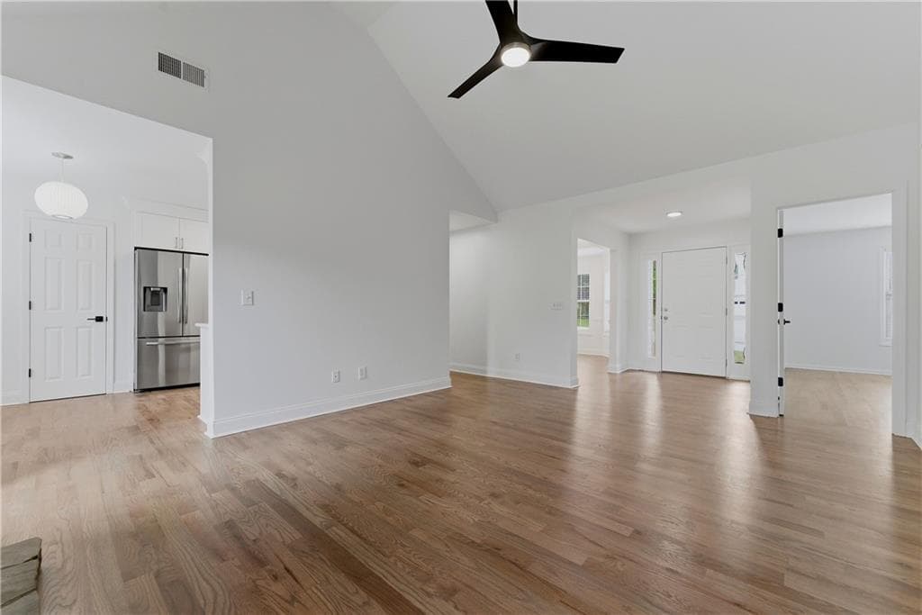 4 bedroom, 3 bathroom, 2,403 sq ft single family residence for sale at 4036 Saint George Walk, Powder Springs, GA 30127 — photo 7