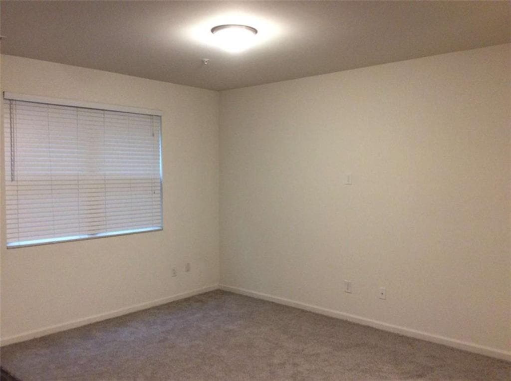 3 bedroom, 3 bathroom townhouse for rent at 2009 Millstream Hollow, Conyers, GA 30012 for $1,895 a month — photo 6