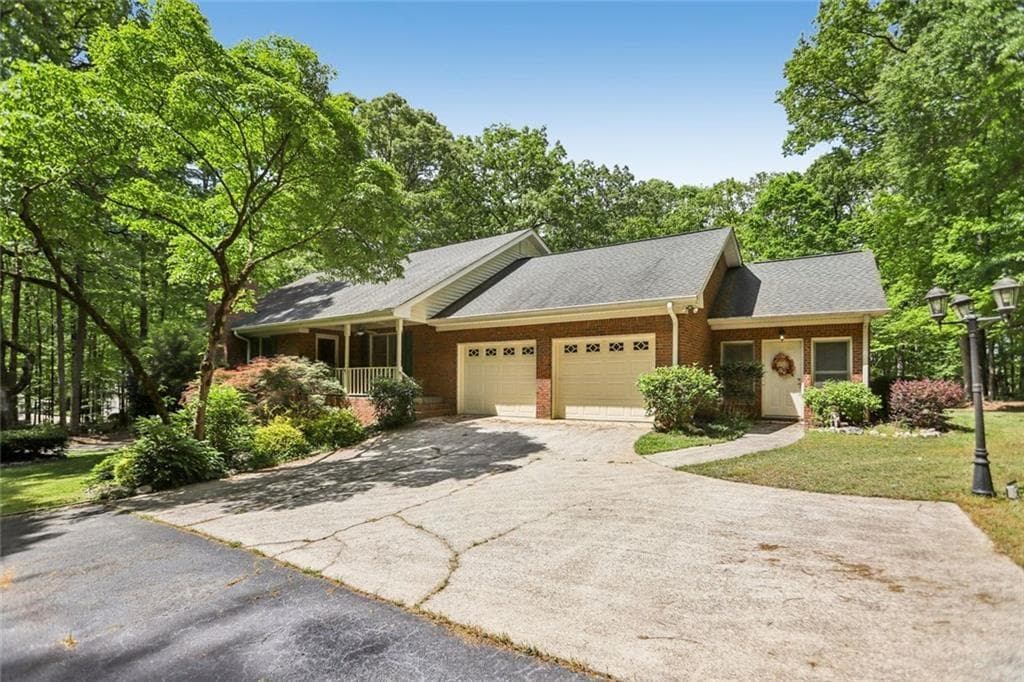 4 bedroom, 5 bathroom, 3,924 sq ft single family residence for sale at 13597 Woolsey Road, Hampton, GA 30228
