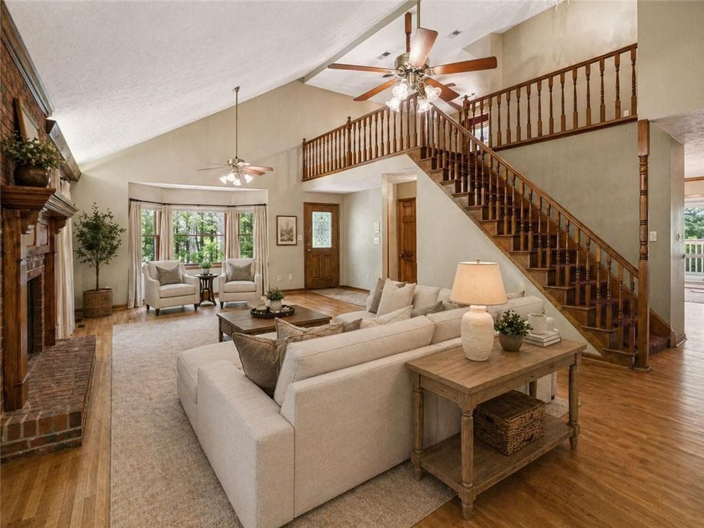 4 bedroom, 5 bathroom, 3,924 sq ft single family residence for sale at 13597 Woolsey Road, Hampton, GA 30228 — photo 8