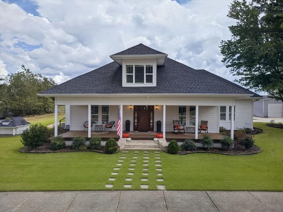 4 bedroom, 4 bathroom, 3,615 sq ft single family residence for sale at 222 Old Highway 27, Roopville, GA 30170 — photo 2
