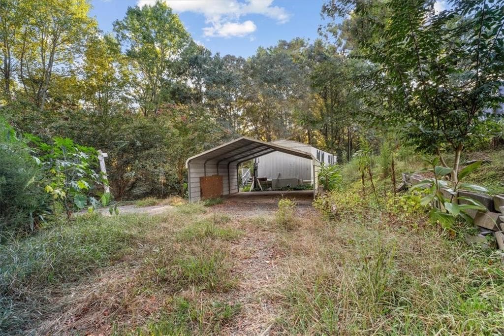 2 bedroom, 2 bathroom, 910 sq ft single family residence for sale at 3964 Hayesport Drive, Dalton, GA 30721 — photo 2