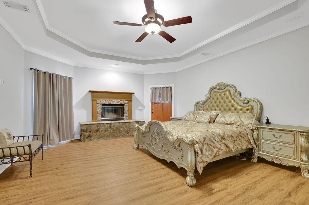 4 bedroom, 4 bathroom, 3,476 sq ft single family residence for sale at 1010 Little River Way, Alpharetta, GA 30004 — photo 6