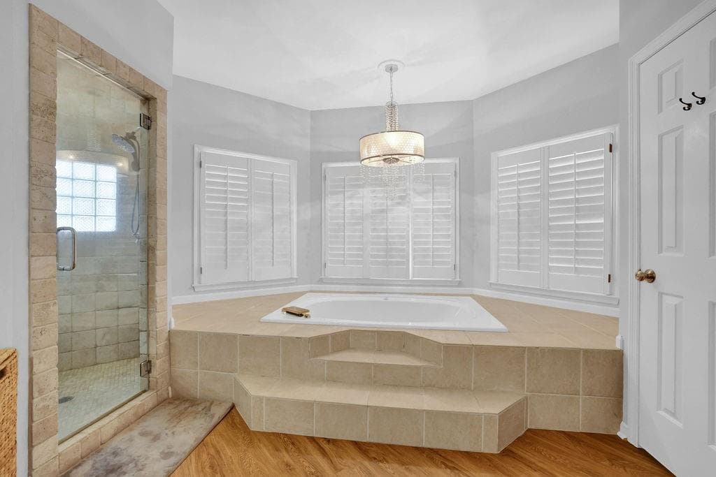 4 bedroom, 4 bathroom, 3,476 sq ft single family residence for sale at 1010 Little River Way, Alpharetta, GA 30004 — photo 7