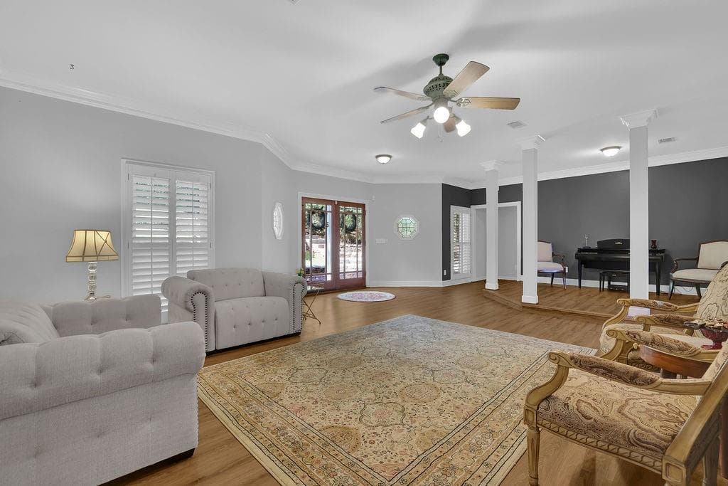 4 bedroom, 4 bathroom, 3,476 sq ft single family residence for sale at 1010 Little River Way, Alpharetta, GA 30004 — photo 10